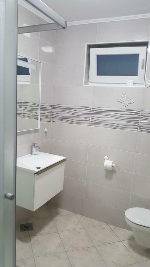 Apartments Venerea Нін Екстер'єр фото