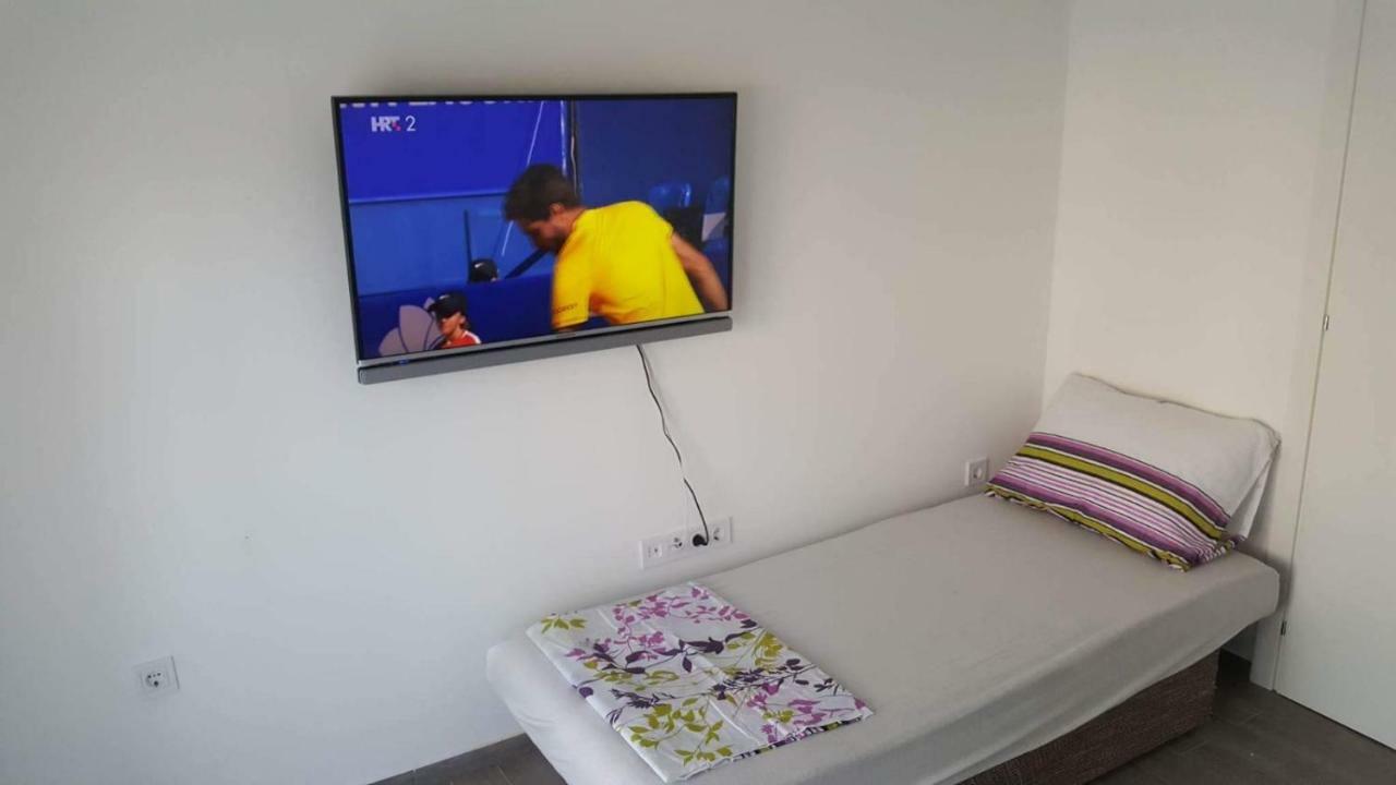 Apartments Venerea Нін Екстер'єр фото