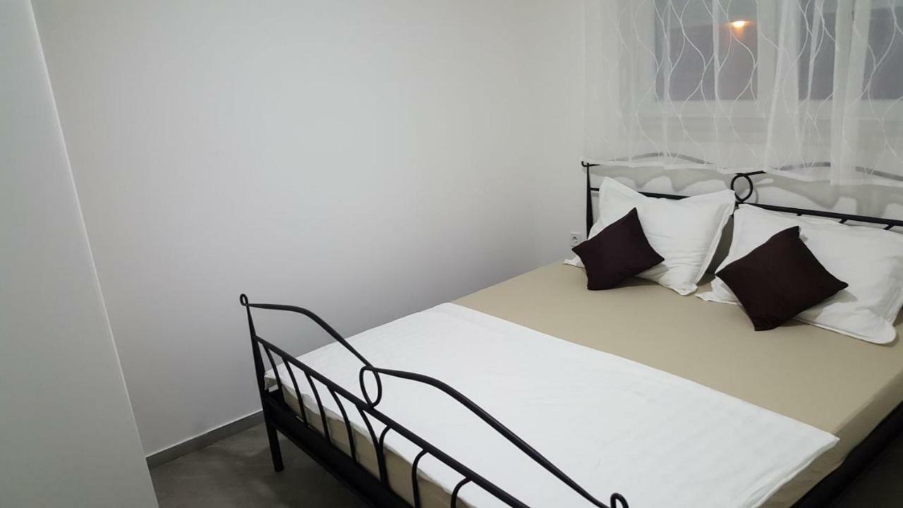 Apartments Venerea Нін Екстер'єр фото