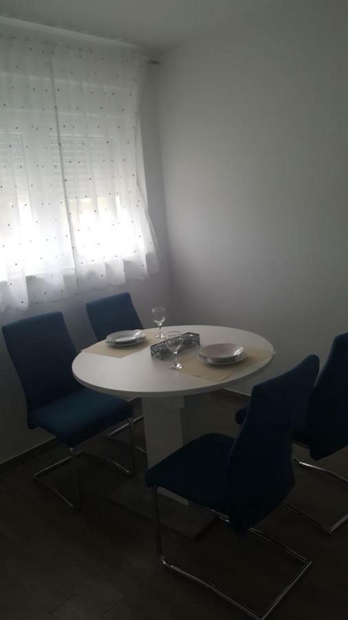 Apartments Venerea Нін Екстер'єр фото